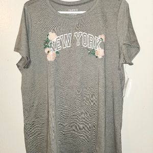 Torrid Classic Fit "New York" Tee Shirt - 0/L/12